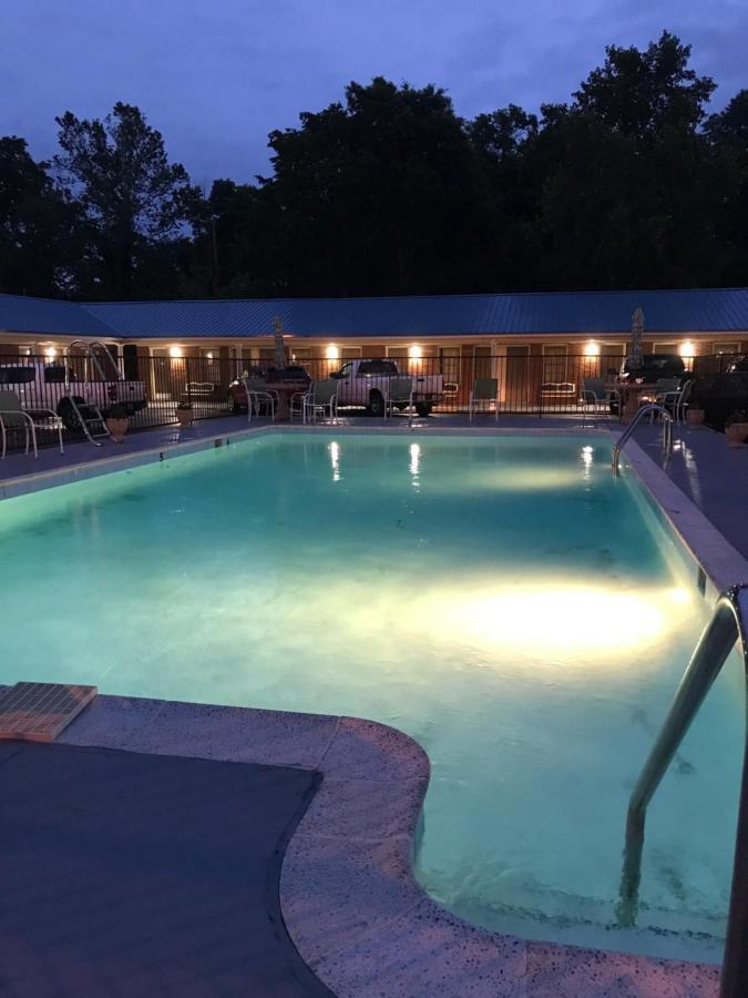 Merrimac Inn & Suites Williamsburg Exterior photo
